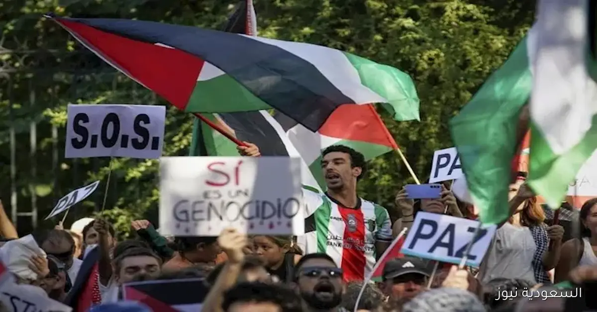 احتجاجات مؤيدة لفلسطين تعطل سباق “الفويلتا” في إسبانيا