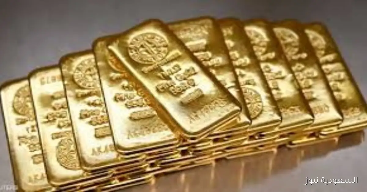 استمرار ارتفاع أسعار الذهب نتيجة تصاعد المخاطر التجارية والتوترات الجيوسياسية