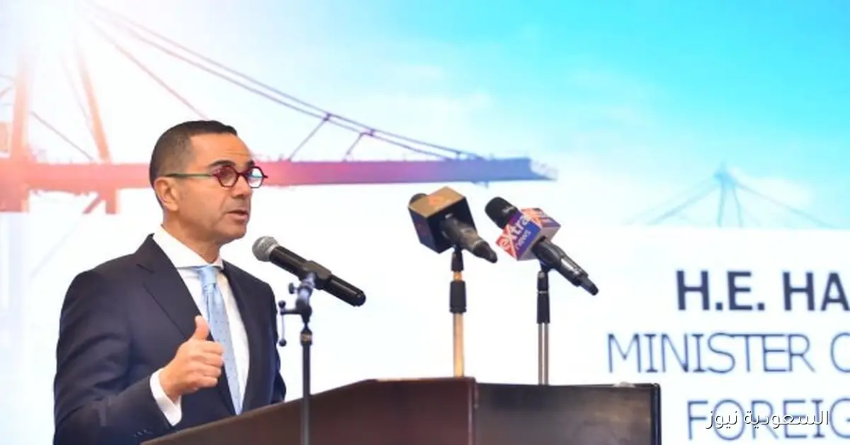 افتتاح وزير الاستثمار لمعرض المشروعات الصغيرة والمتوسطة خلال اجتماعات التجارة الإفريقية في القاهرة