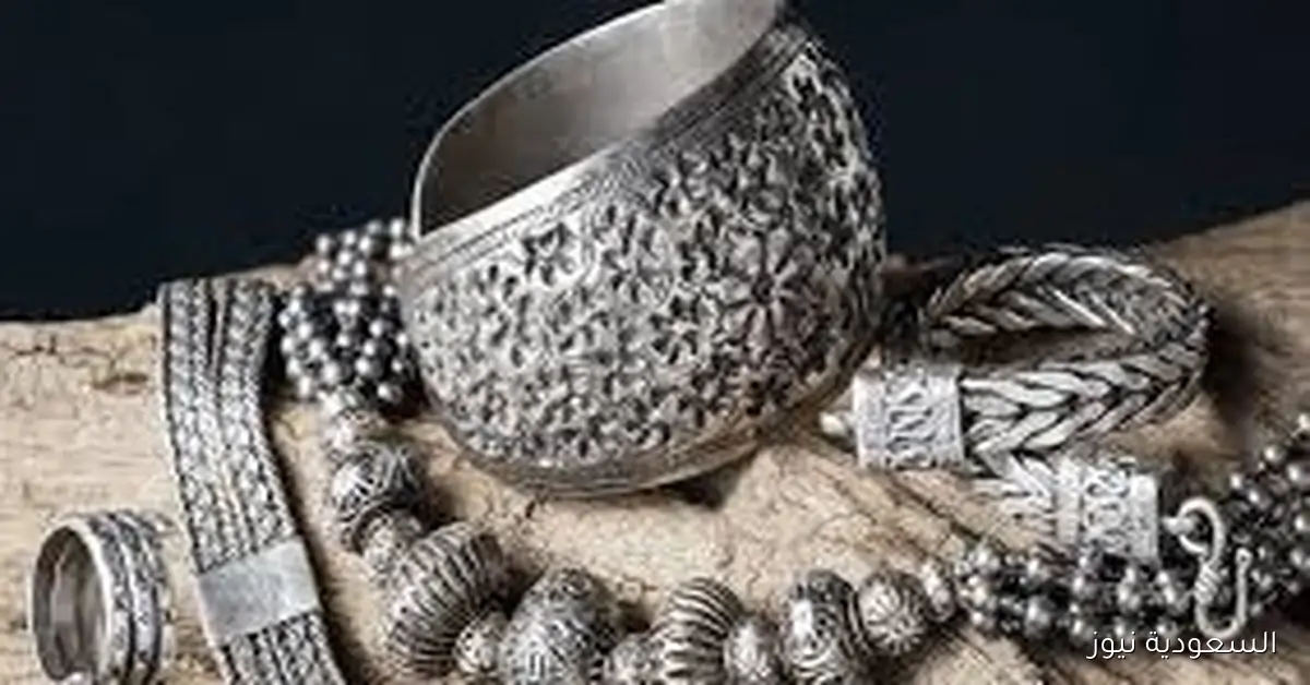 الفضة تتراجع بعد صعود تاريخي نتيجة جني الأرباح في الملاذ الآمن