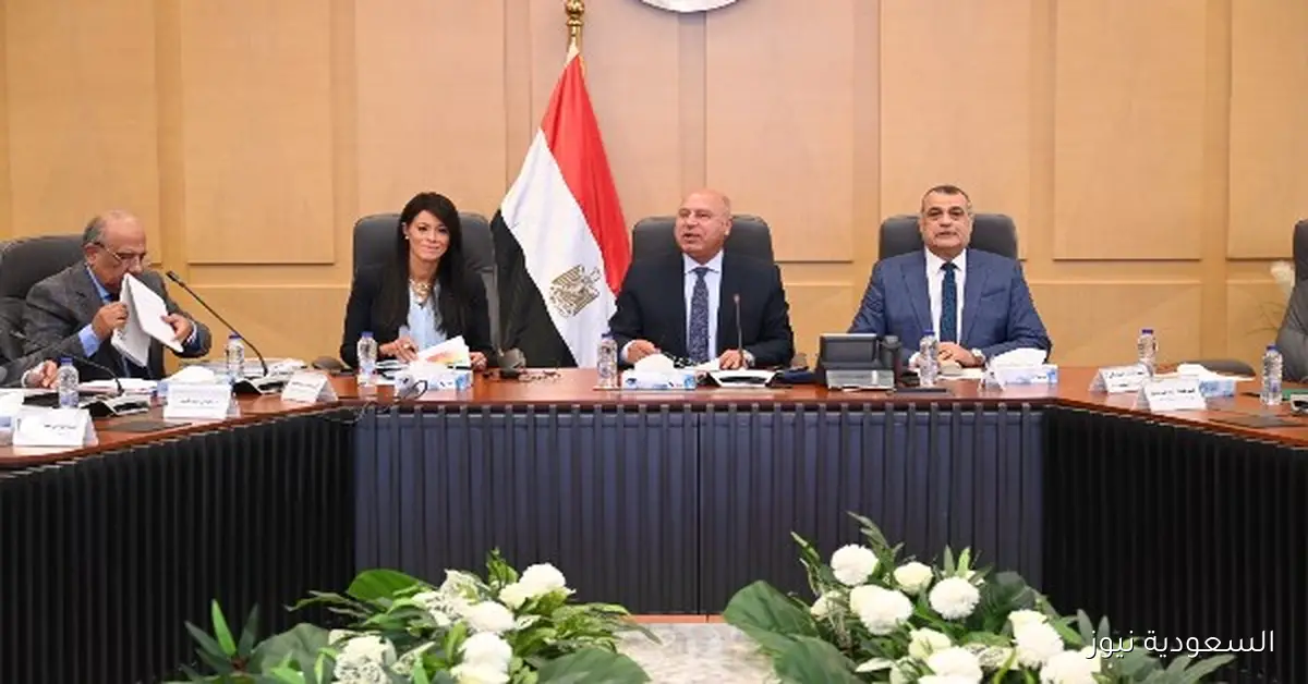 الوزير يؤكد أن المجموعة الوزارية وضعت نظامًا محكمًا للتنمية الصناعية وعززت الحوار المجتمعي قبل اتخاذ القرارات