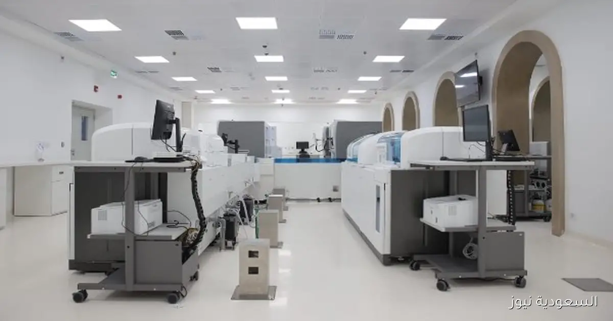 جامعة القاهرة تفتح معملًا حديثًا بقدرة 36.7 مليون فحص سنويًا