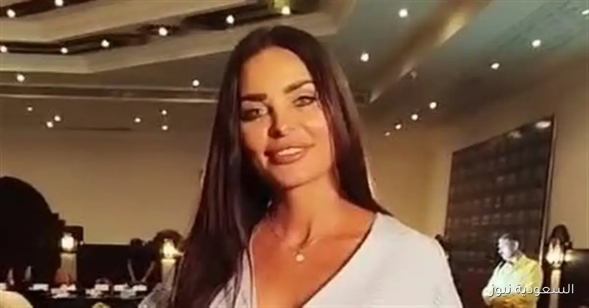 دومينيك حوراني تكشف تفاصيل أزمة الطائرة وتعلن استعدادها لعمل درامي في رمضان