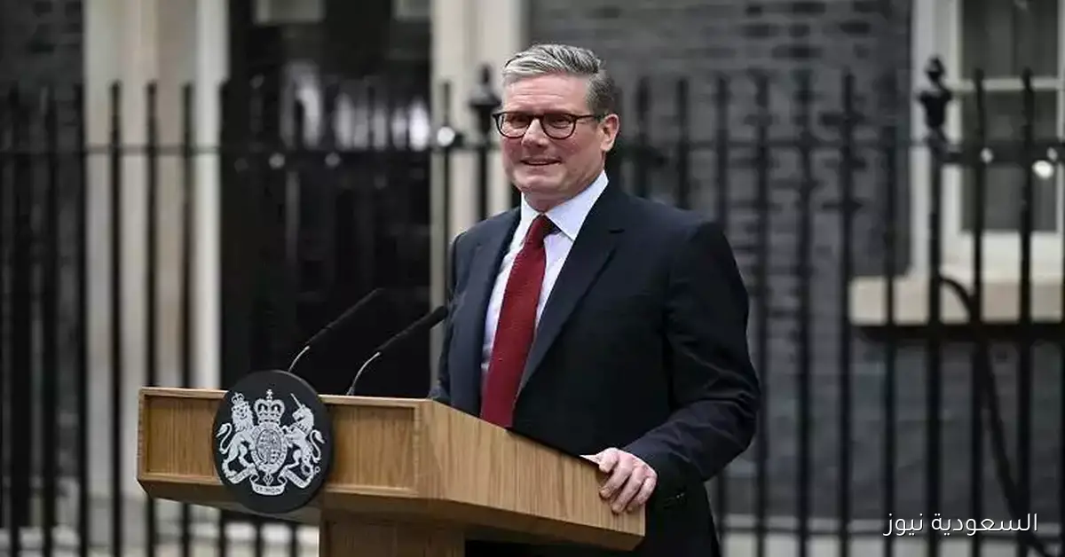 ستارمر يؤكد التعاون مع أمريكا لحل الأزمة الإنسانية في الشرق الأوسط