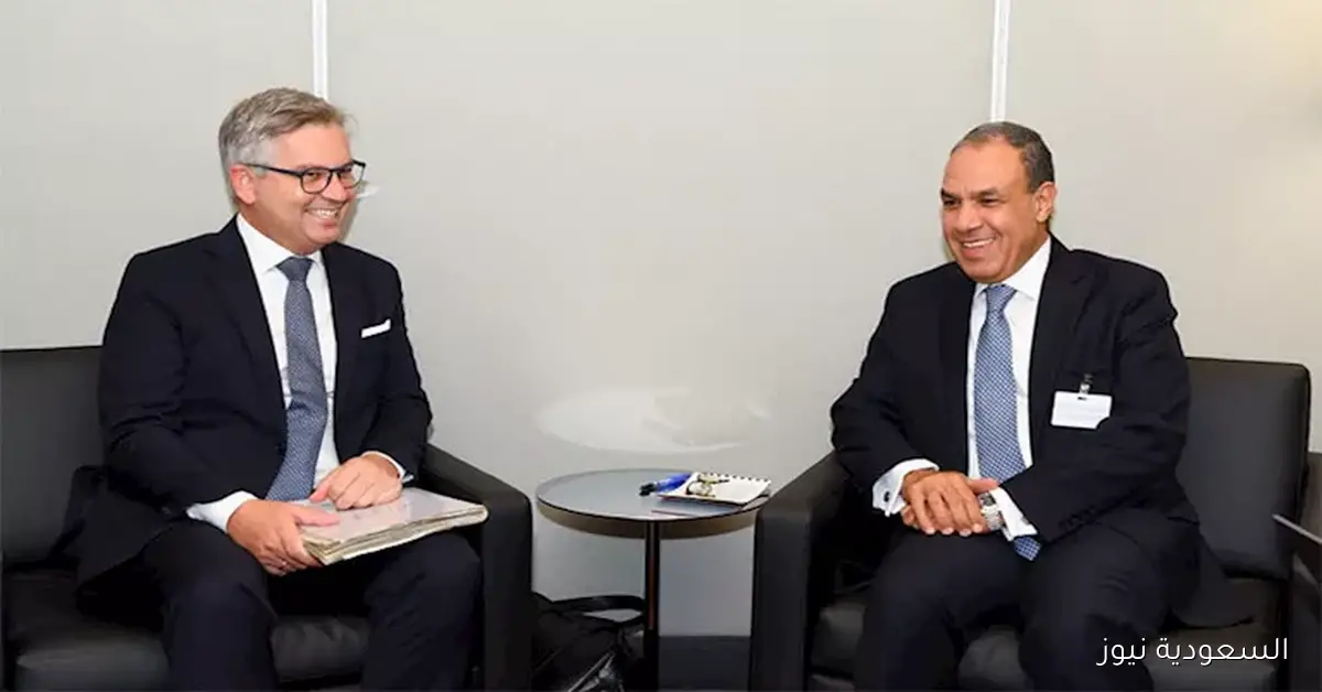 عبد العاطي والمفوض الأوروبي للهجرة يتباحثان حول التطورات الأخيرة في غزة وليبيا