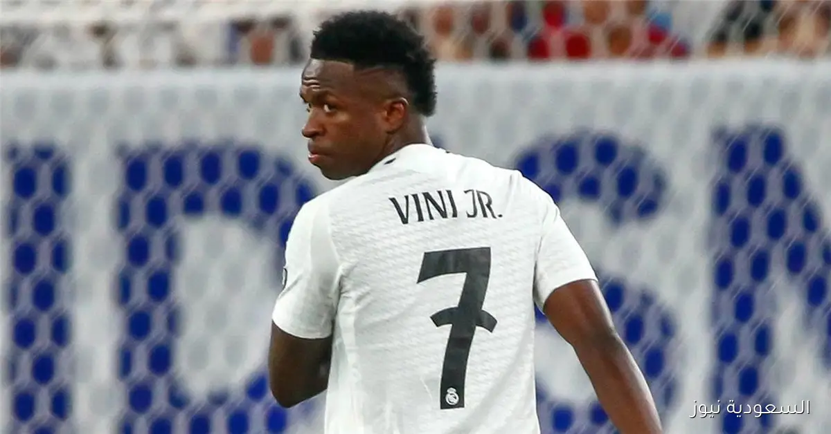 فينيسيوس يستمر في الحرب النفسية مع ريال مدريد بعد انتصاره على مارسيليا