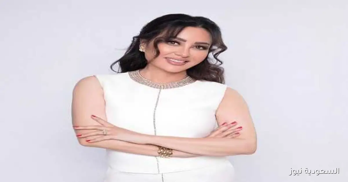 لطيفة تتألق بالأبيض في جلسة تصوير جديدة