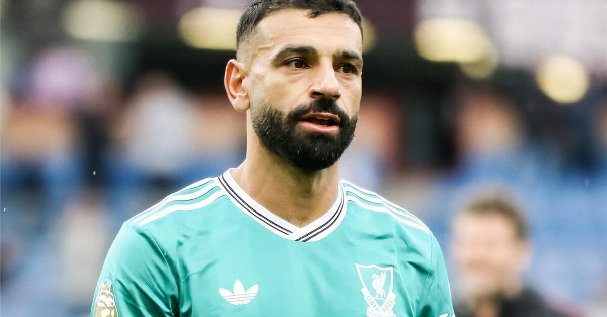 محمد صلاح هو أصعب خصم واجهته في مسيرتي وفقًا للاعب مانشستر سيتي