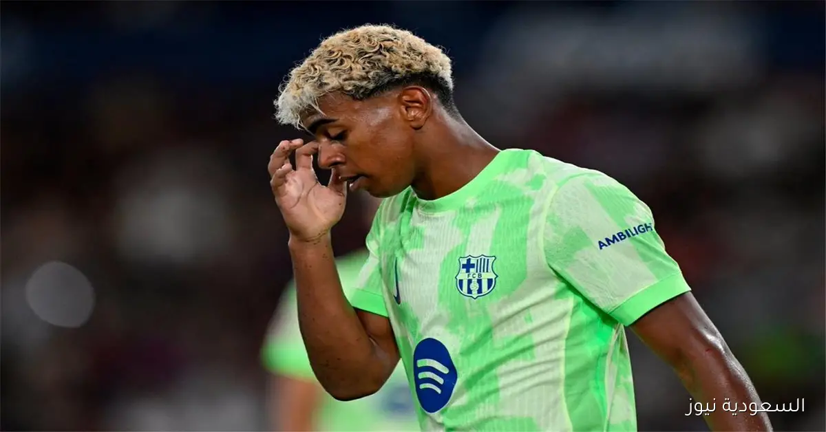 موقف لامين يامال ودي يونج خلال مباراة برشلونة ونيوكاسل في دوري أبطال أوروبا