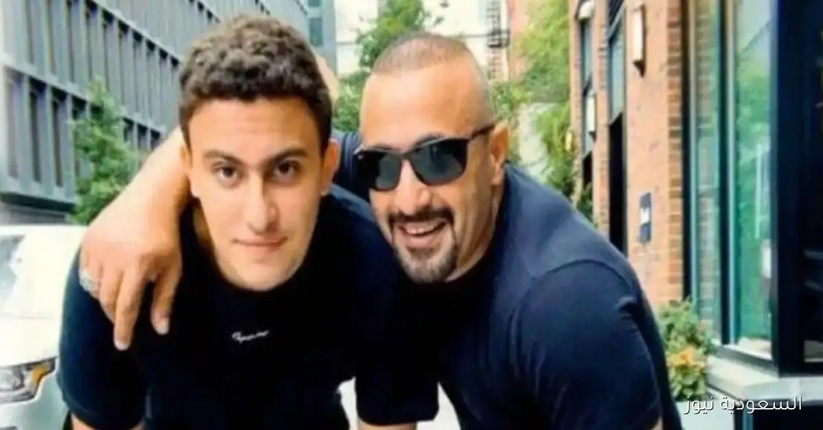 نجل أحمد السقا يعلن عن آخر تطورات الحالة الصحية لوالده بعد نجاته من حادث مروع