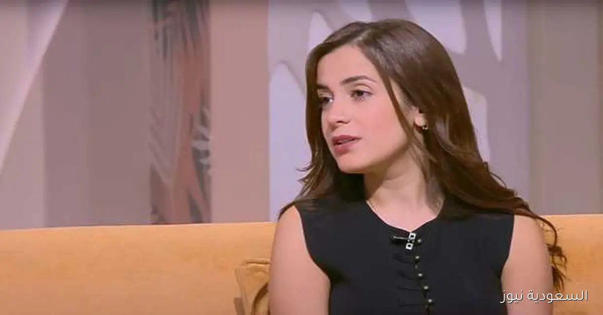نورا عبد الرحمن: أبكي كثيرًا بسبب TikTok.. تحول إلى ساحة للشحاتة الإلكترونية