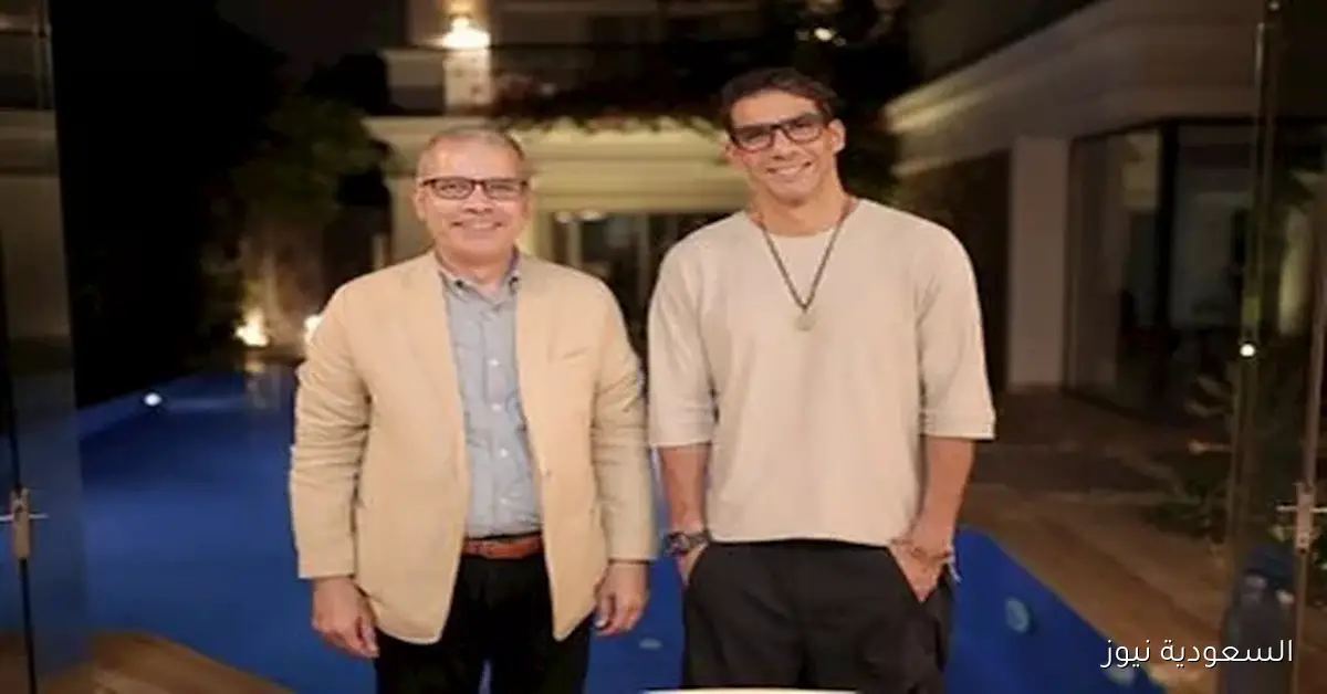 ورق صغير بأثر كبير.. شريف إكرامي يعلن عن كتابه “برشامة”