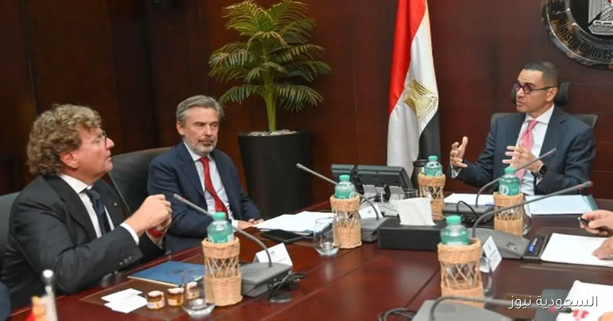 وزير الاستثمار يجتمع مع السفير الإيطالي في القاهرة ووفد شركة تكنوكاب لتعزيز التعاون المشترك