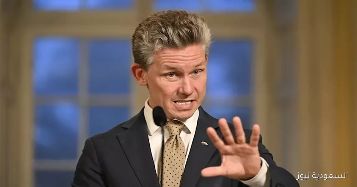 وزير الدفاع السويدي يدعو إلى تعزيز الاستعداد لمواجهة أي صراع مسلح