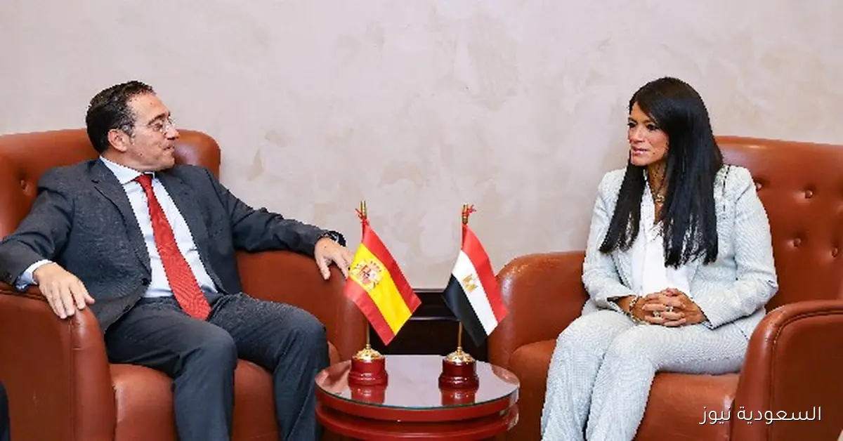 وزيرة التخطيط تبحث مع وزير الخارجية الإسباني سبل التعاون المشترك