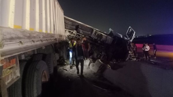 7 وفيات و38 مصابًا في حادث طريق السويس