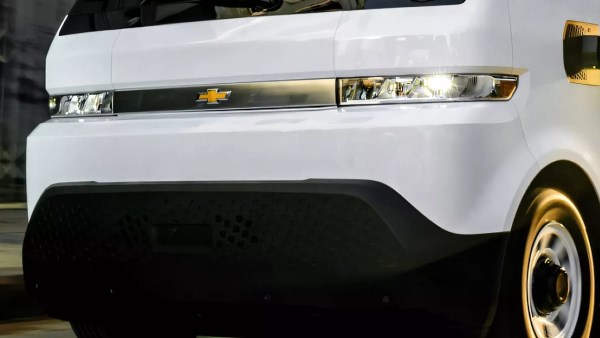 آلاف العمال يواجهون أزمة بعد قرار جنرال موتورز بوقف إنتاج شاحنتها الكهربائية