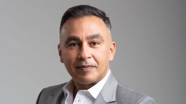 إخراج ميدو شعبان في احتفالية مصر وطن السلام بحضور الرئيس السيسي