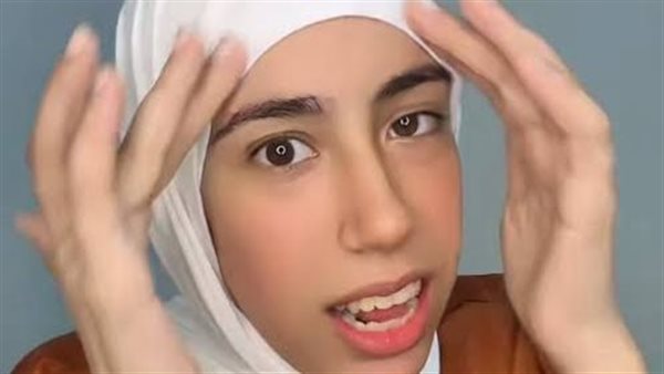 اعترافات علياء قمرون في أولى جلسات محاكمتها بتهمة غسل الأموال وخدش الحياء العام