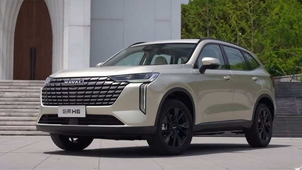 اكتشف المواصفات والأسعار المميزة لسيارة هافال H6 موديل 2025 في الإمارات