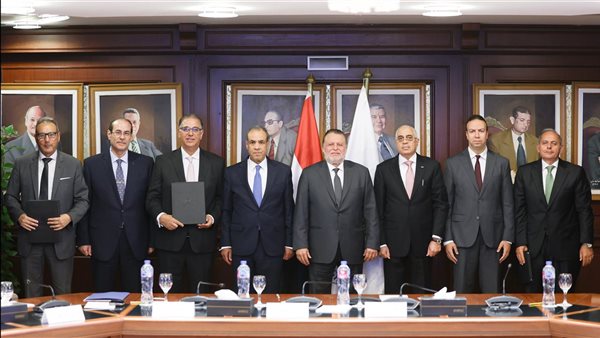 البنك الأهلي المصري يساهم في مبادرة افتح حسابك للمصريين المغتربين