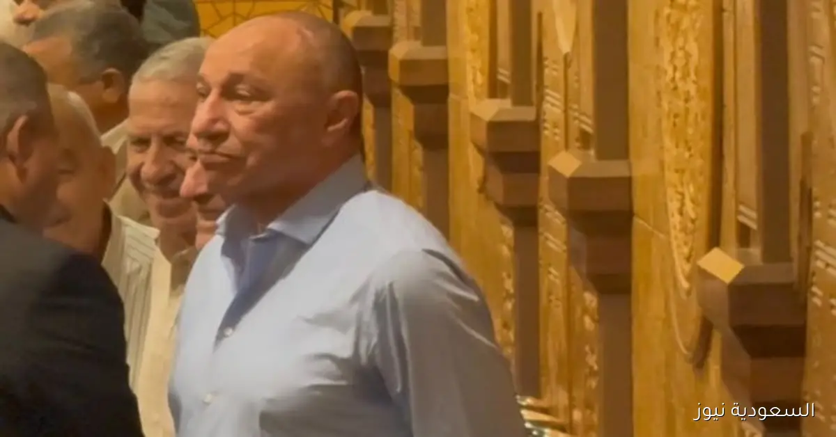 الخطيب وحسن حمدي يتألقان في عزاء عم محمد الجارحي