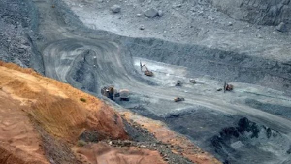 السعودية وأستراليا تعززان التعاون في مجالات التعدين والاستثمار