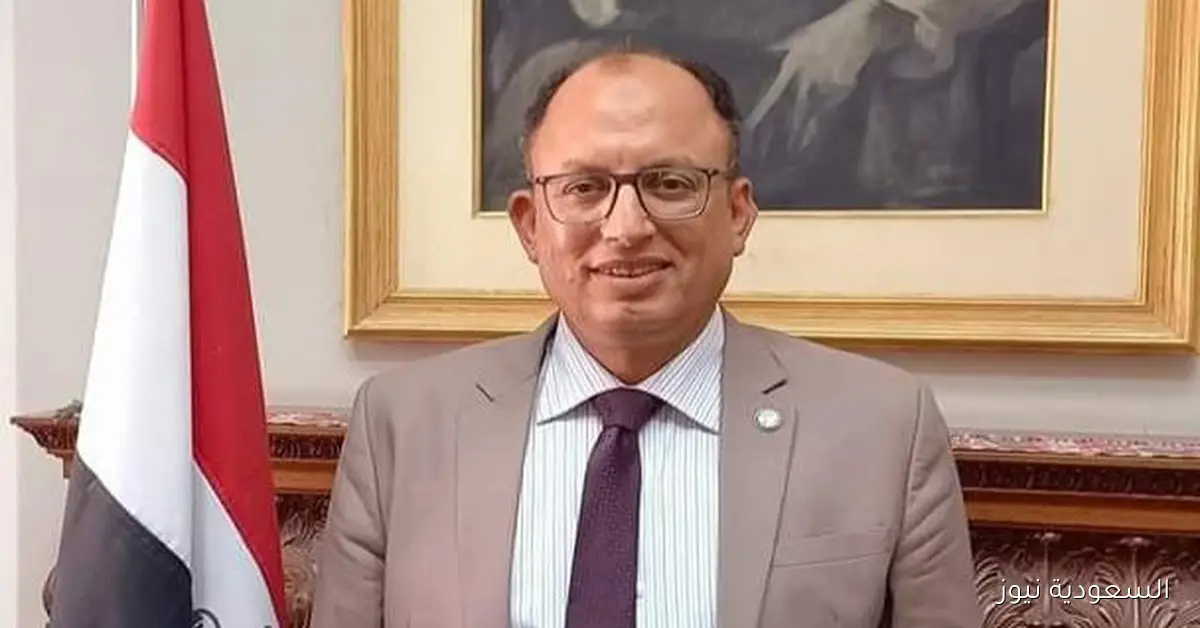 السيد قنديل يثني على كفاءة أعضاء لجان الترقية في مجال الإنتاج العلمي