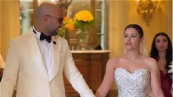 اللقطات الأولى من حفل زفاف الفنان حاتم صلاح