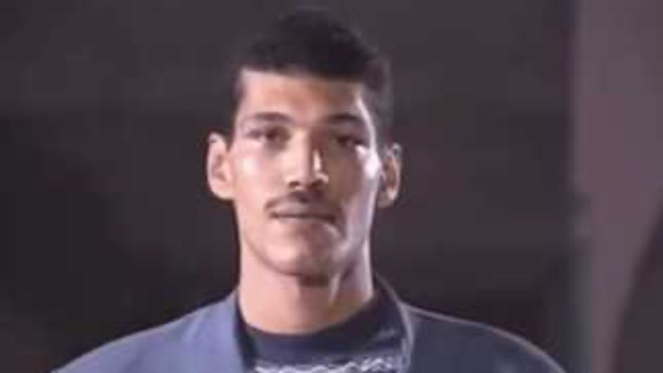 باسم سمرة يكشف عن تجربته كمدرس في مدرسة صناعية وعمله في فيلمين مع يوسف شاهين