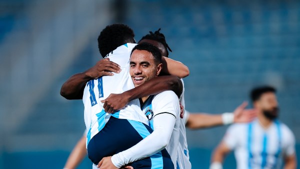 بيراميدز يحقق فوزاً جديداً على فاركو بثنائية في الدوري