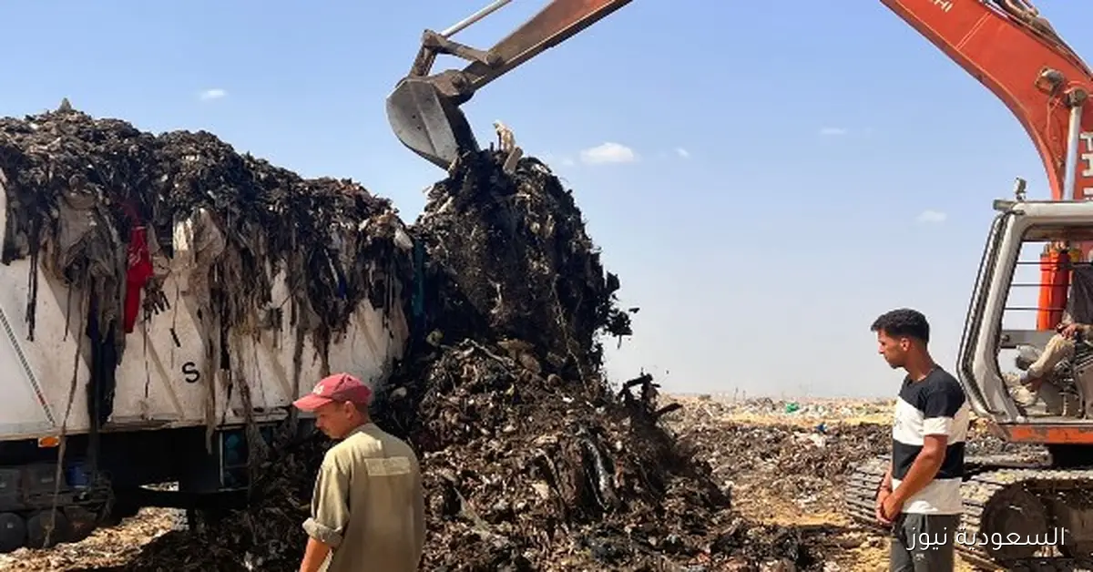 تحرير محضر ضد شركة تلقي مخلفات صناعية في العبور بحضور مسئول البيئة