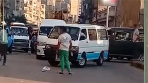 تحقيقات مع سائق عرقل حركة المرور في الجيزة لجني أموال غير مشروعة