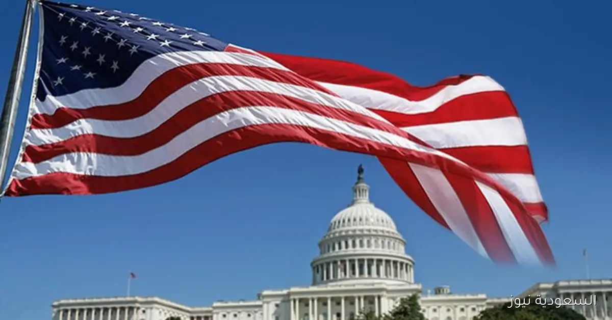 ترامب: عقوبة السجن لمدة عام لكل من يحرق العلم الأمريكي