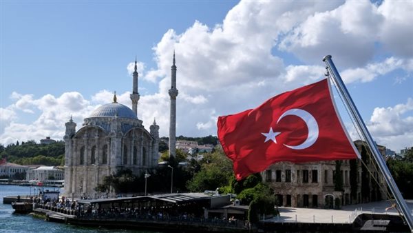 تركيا تطلق سندات بالدولار بعائد يتجاوز 7%