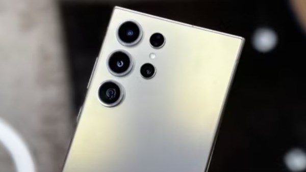 تسريبات مثيرة حول Galaxy S26 Ultra.. هل ستعدل سامسونج مواصفات الألترا؟