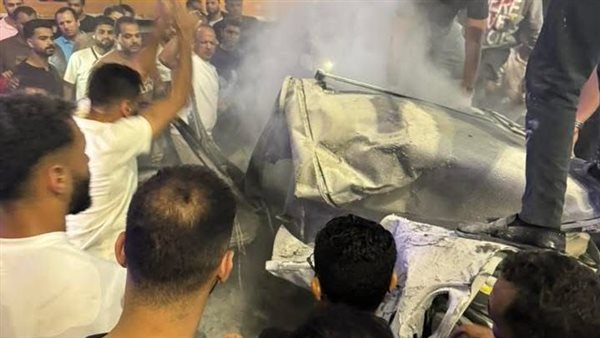 تصادم وحريق في عدة سيارات على طريق السويس بالقاهرة الجديدة