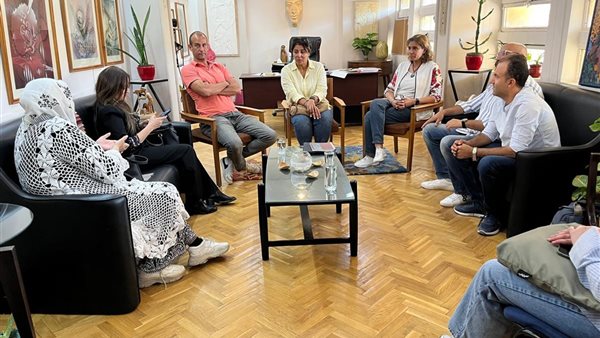 جامعة حلوان تجهز لإطلاق مشروع جدارية فنية في شارع ترسا المؤدي للمتحف المصري الكبير بالتعاون مع المجتمع