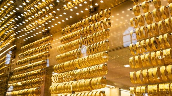 رئيس شعبة الذهب: انخفاض الأسعار مؤقت وعيار 21 قد يرتفع مجددًا مع تفاقم الأزمات العالمية