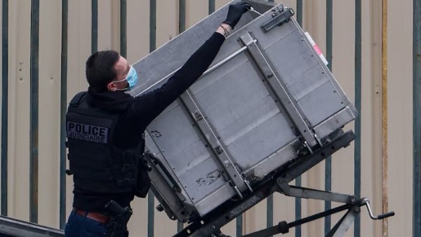 سرقات غيرت مجرى التاريخ.. اكتشف حقائق وخلفيات أبرز الجرائم التي استهدفت كنوز المتاحف الكبرى