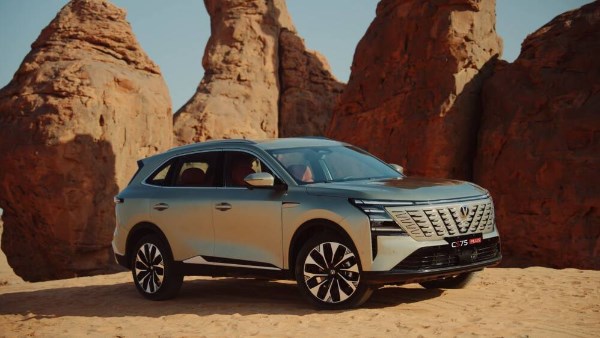 شانجان CS75 بلس 2026: استعراض مميزات تصميم الـ SUV