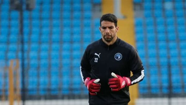 شريف إكرامي يعبر عن فخره بإنجازات بيراميدز ومستقبله لا يزال غير محدد