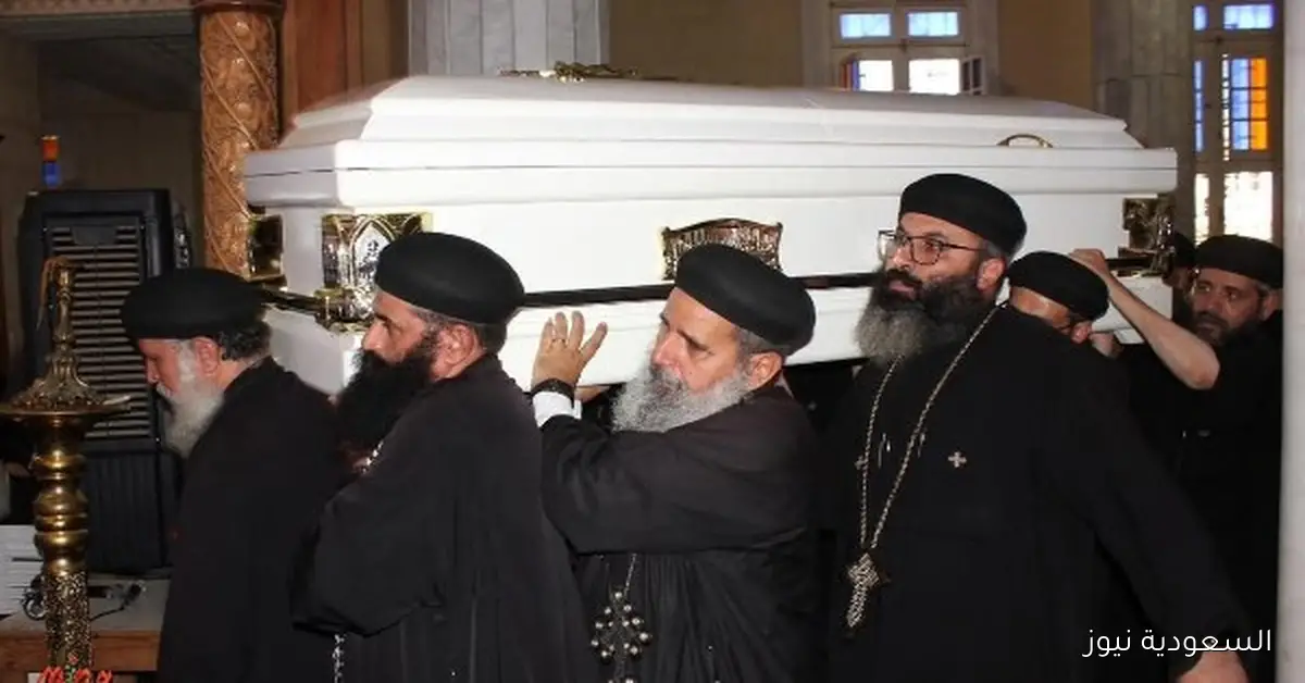 صلوات تجنيز القمص فليمون خليفة في حوش عيسى عن عمر ناهز 53 عامًا