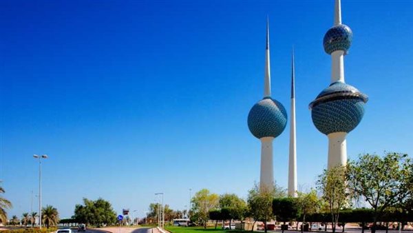 طقس الكويت اليوم: حرارة قريبة من 40 درجة ورياح متغيرة الاتجاه