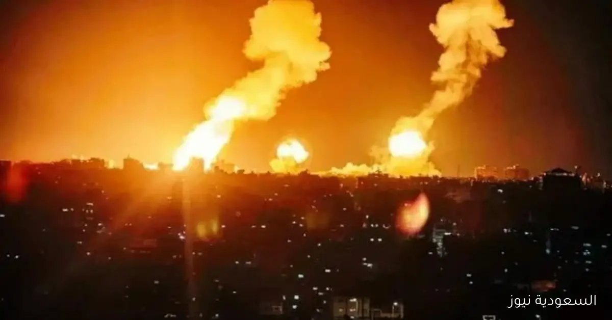 غارات إسرائيلية مكثفة على غزة والصحة تحذر من انهيار المنظومة الطبية