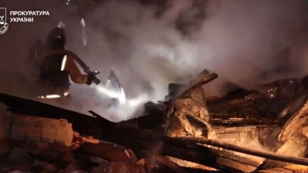 غارات روسية على خاركيف تؤدي لانقطاع الكهرباء عن 30 ألف شخص