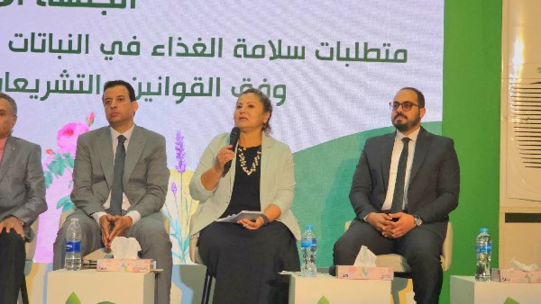 مي خيري تؤكد على أهمية تعزيز ثقافة سلامة الغذاء لرفع تنافسية الصادرات المصرية