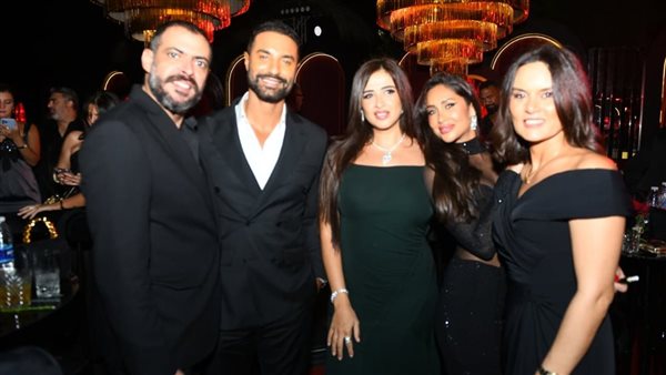 نجوم الفن يتألقون في حفل زفاف المخرج هادي الباجوري أبرزهم يسرا وياسمين عبد العزيز وكريم فهمي