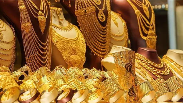 هل انتهت موجة التراجع؟ الذهب يرتفع من جديد في مصر مع نصائح للمستهلكين بالتريث في الشراء