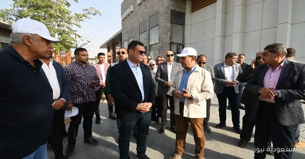 وزير الإسكان يؤكد متابعة تقدم مشروعات المنطقة التراثية في مصر القديمة